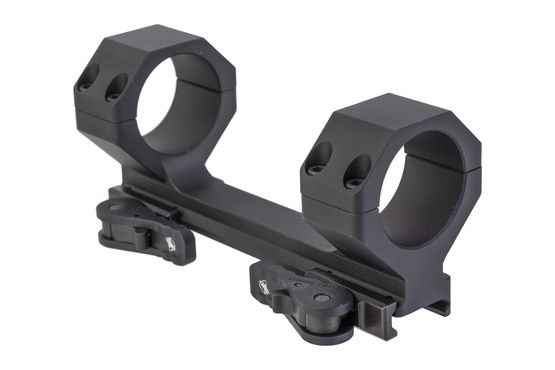 Anodized black quick-detach 35mm mount.